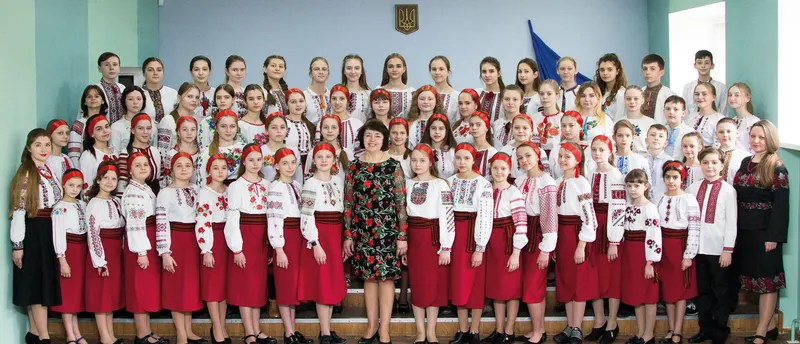 Хор учнів старших класів «Gloria»