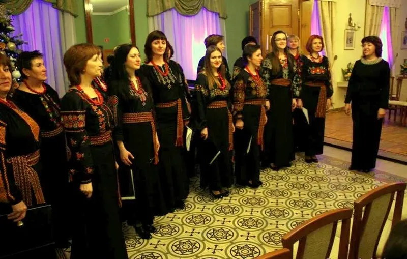 Жіночий камерний хор викладачів «Барви»